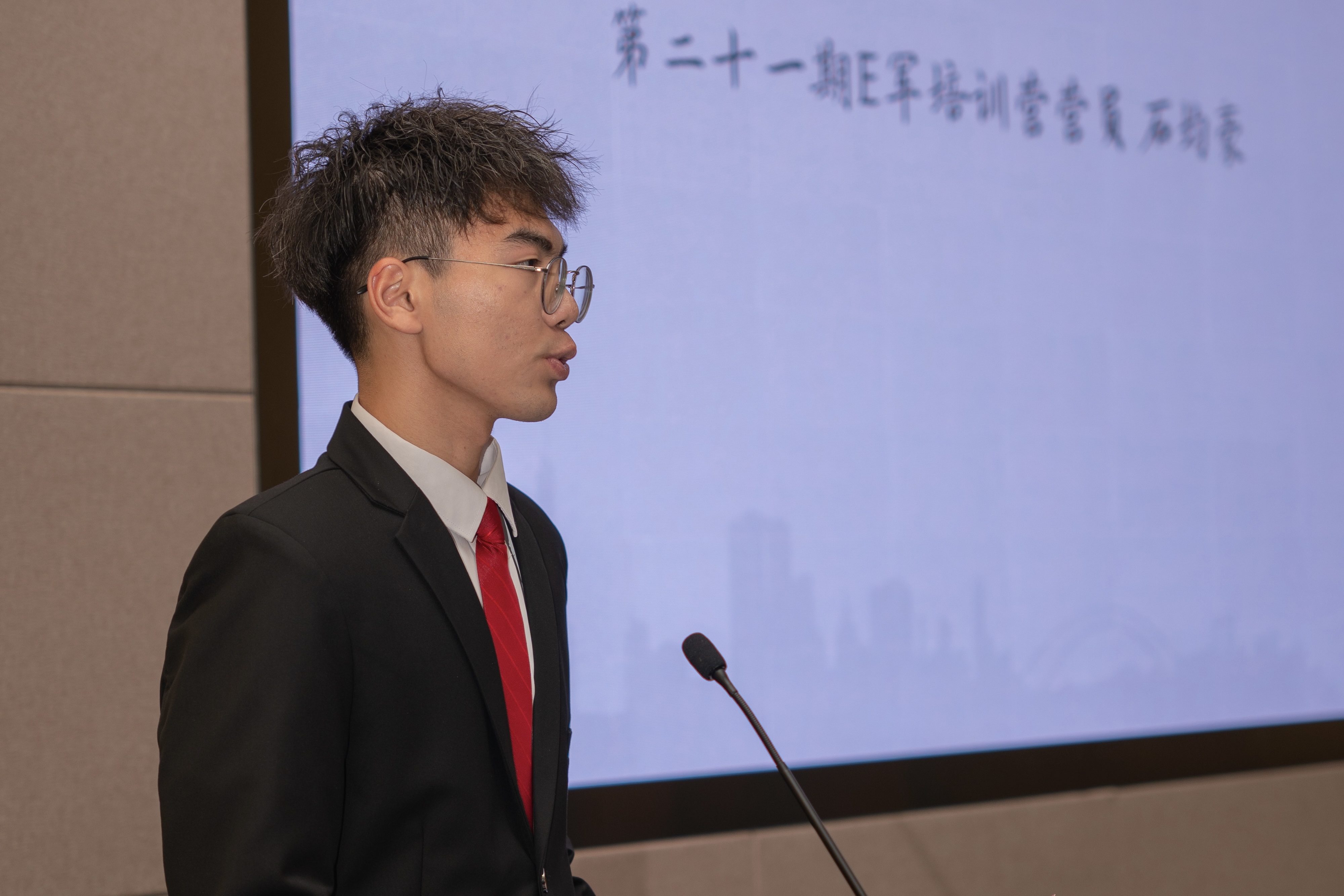 图4.jpg 图4.jpg