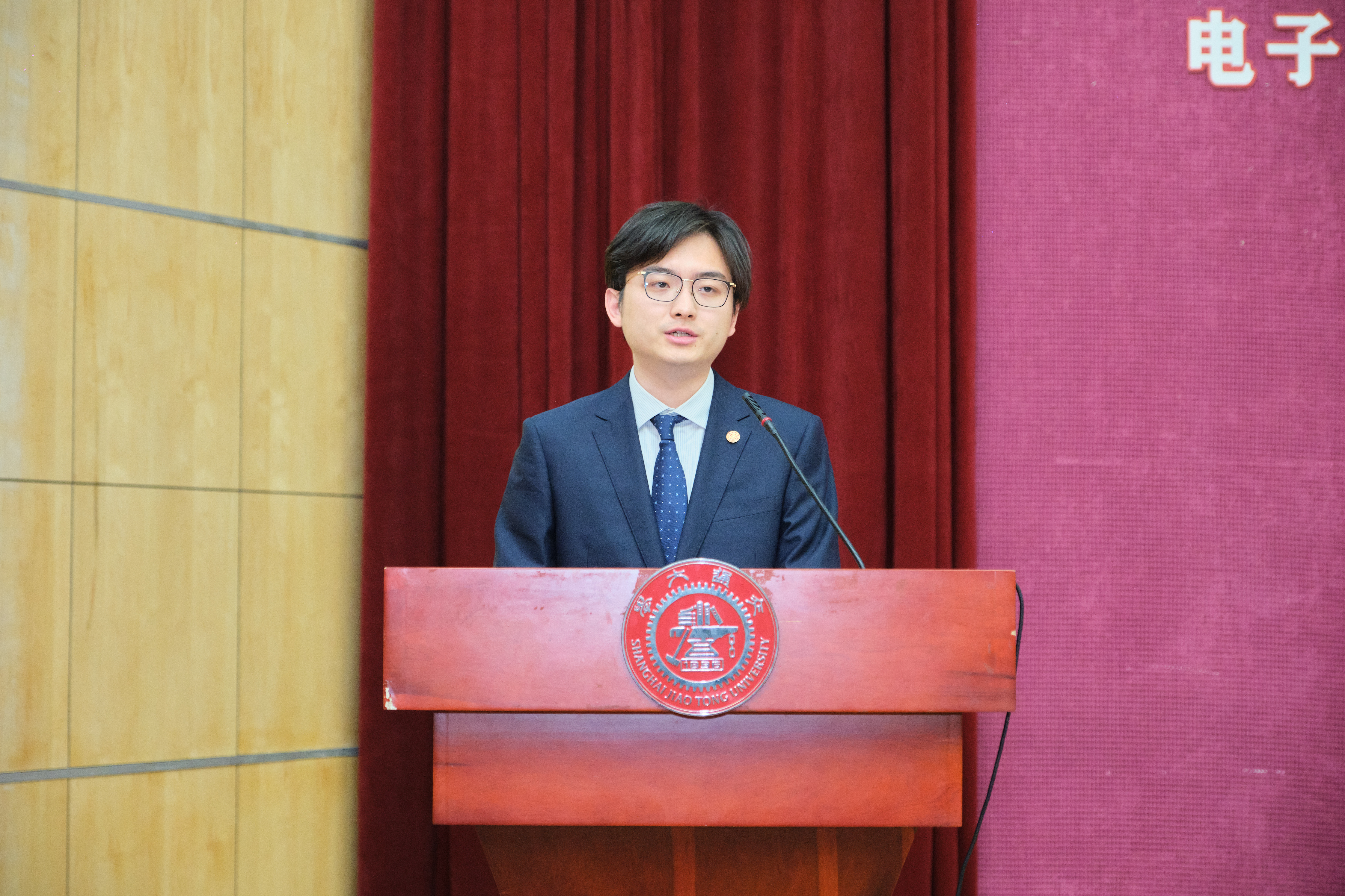 图6.jpg 图6.jpg